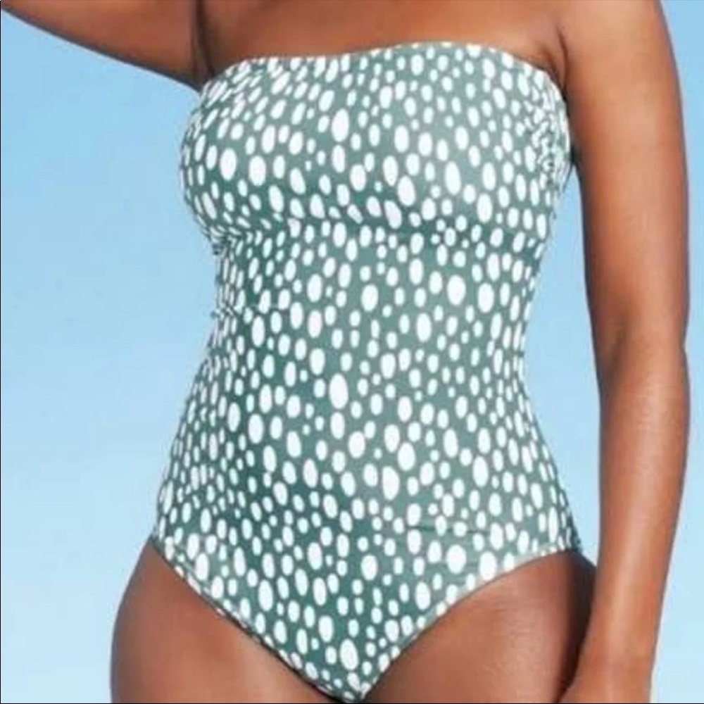 One piece swimsuit